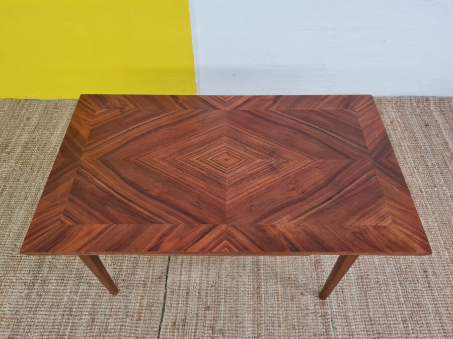 Table Design Scandinave Vintage